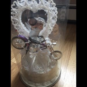 NIP! Wedding cake topper !